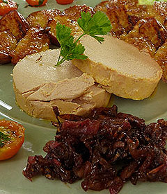 Foie gras gourmand de Corinne avec confit d'oignons et figues poêlées