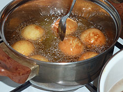 Friture des Gulab Jamun