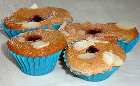 Cupcakes moëlleux aux cerises et aux amandes