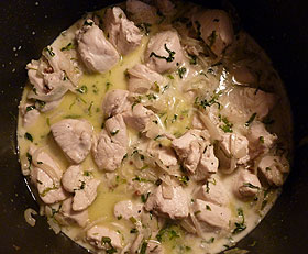 Poulet coco au basilic et à la menthe