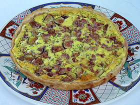 Tarte provençale aux figues et aux lardons